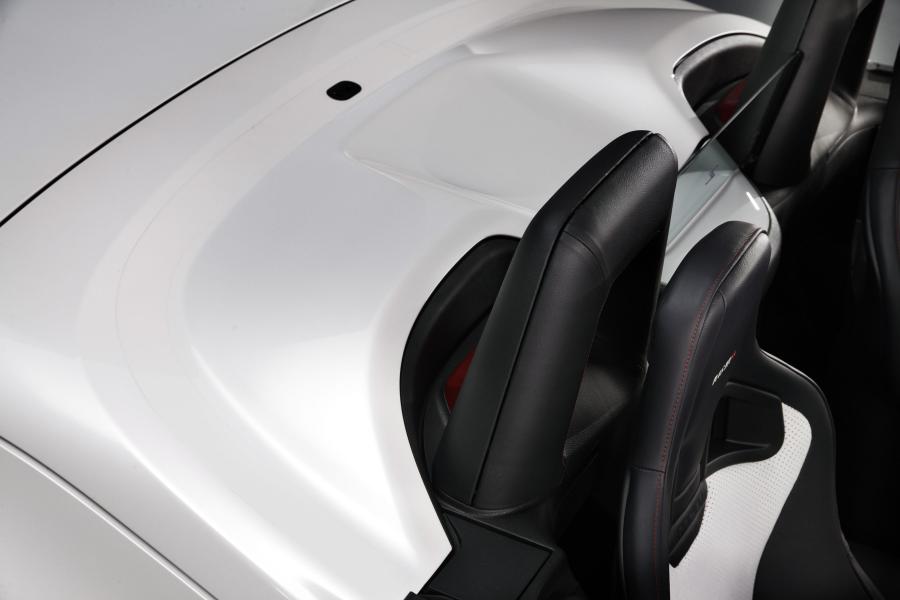 Детали экстерьера Nissan 370Z Nismo Roadster Concept (Z34) 2015 года  (фото 7 из 21)